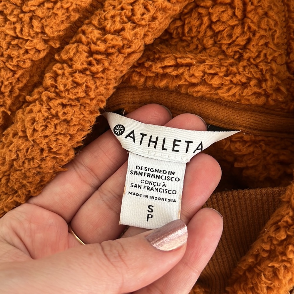 〰️ athleta - Picture 5 of 6